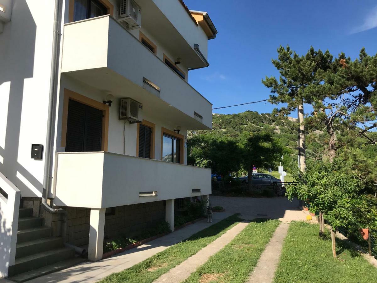 Apartments Lena Baška Zewnętrze zdjęcie