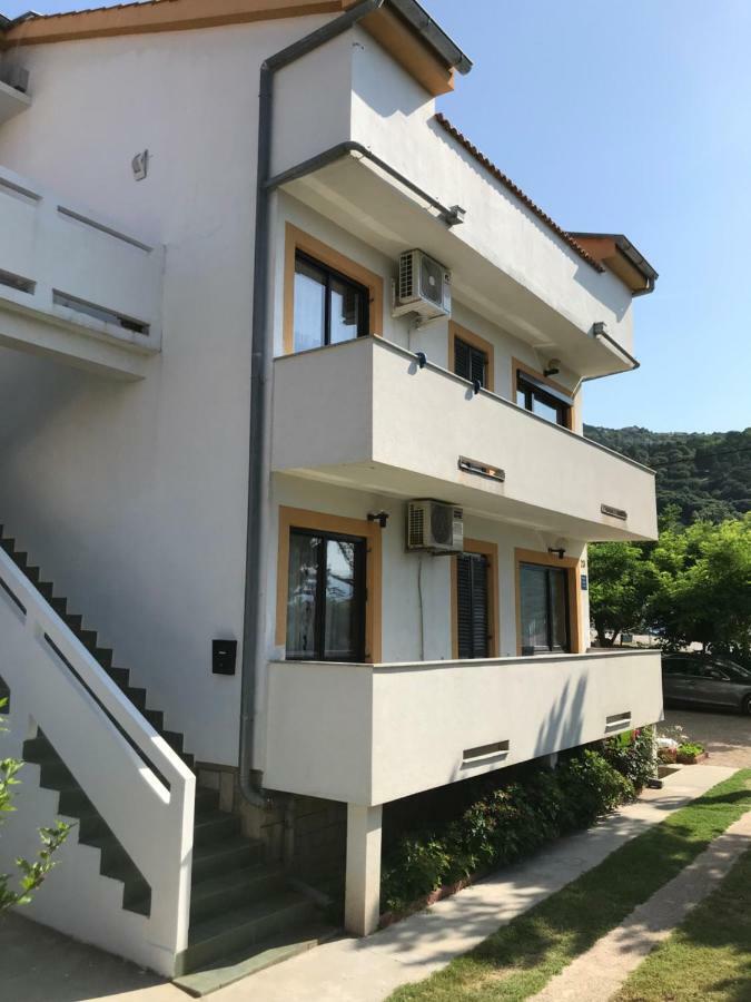 Apartments Lena Baška Zewnętrze zdjęcie
