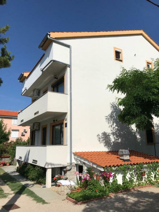 Apartments Lena Baška Zewnętrze zdjęcie