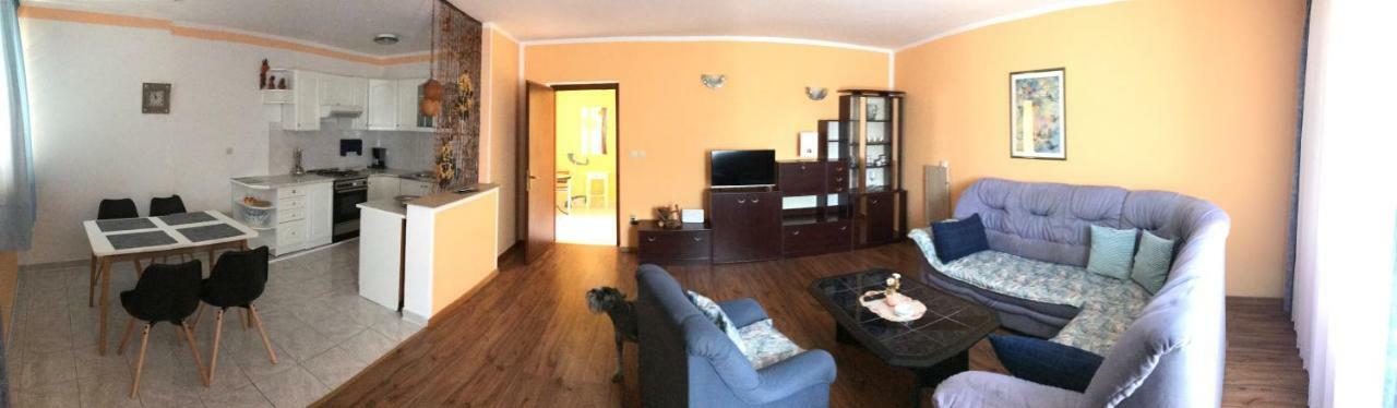 Apartments Lena Baška Zewnętrze zdjęcie