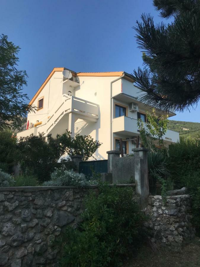 Apartments Lena Baška Zewnętrze zdjęcie