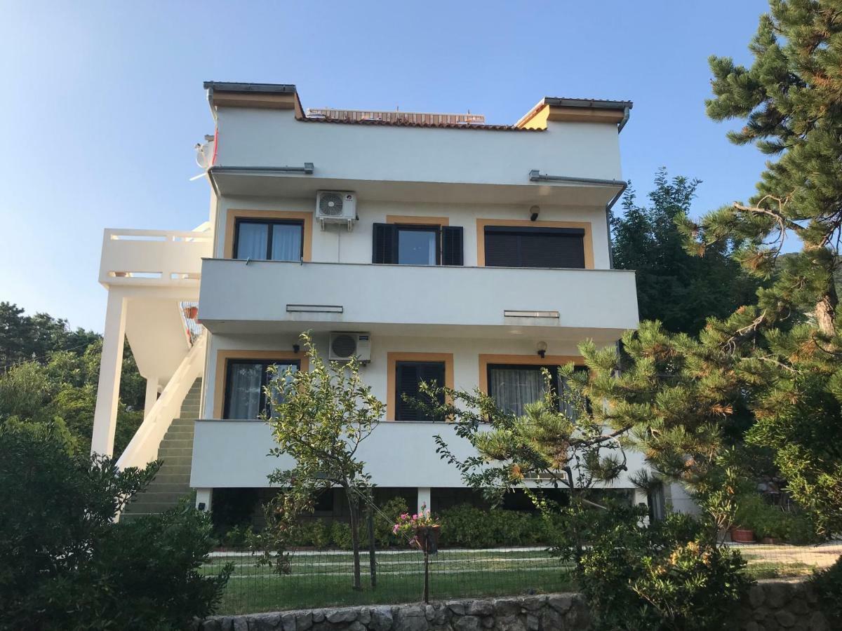 Apartments Lena Baška Zewnętrze zdjęcie